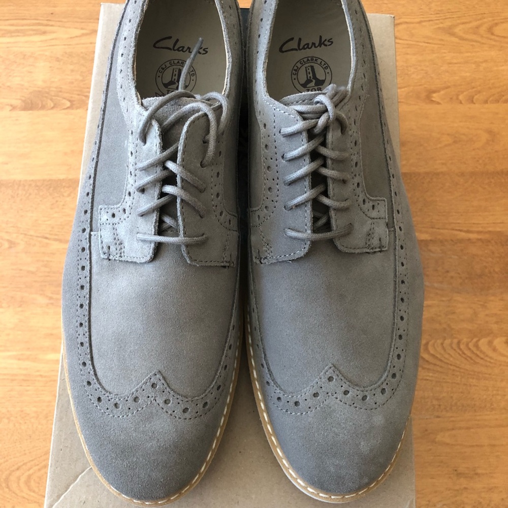 Clarks “Gambeson Dress” Mens Size 8.5